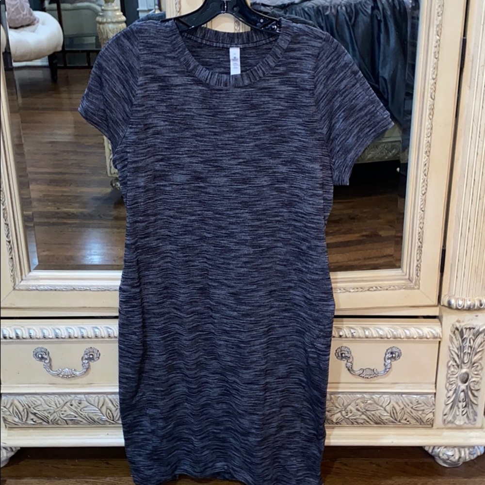 lululemon t-shirt dress